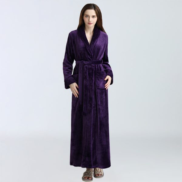 The Same Pajamas Winter Pajamas Thickened And Lengthened Bathrobe LOGO Flannel Bathrobe - Image 6