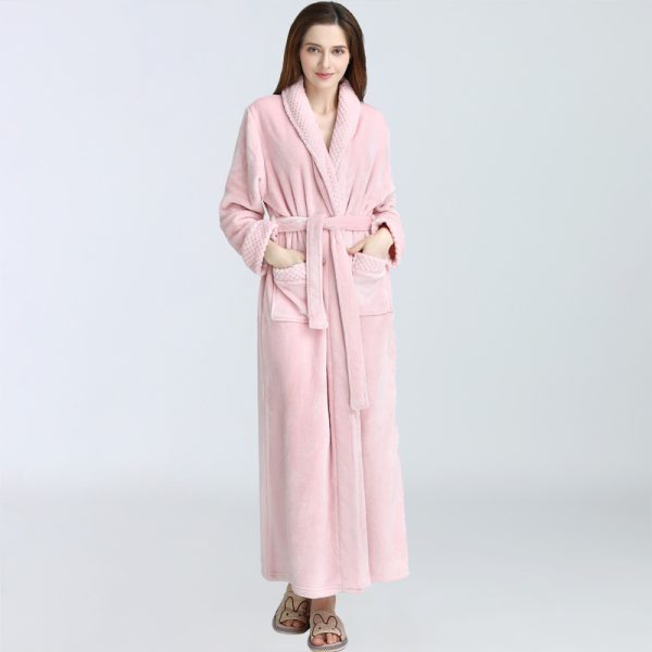 The Same Pajamas Winter Pajamas Thickened And Lengthened Bathrobe LOGO Flannel Bathrobe - Image 3